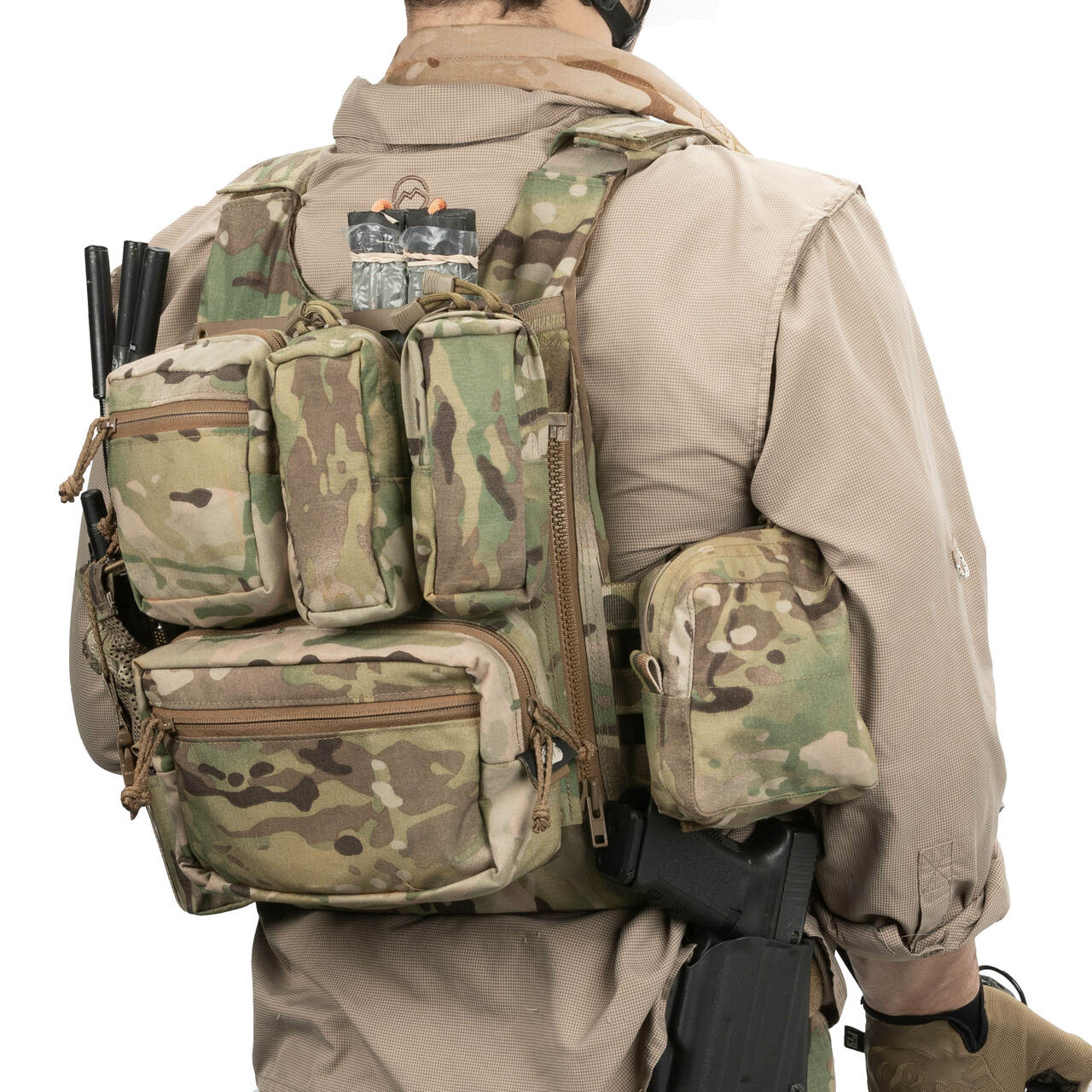 molle_back_panel_on_body__66735.1644264933.jpg